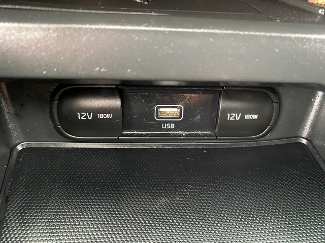 2020 Kia Soul GT-Line photo 13