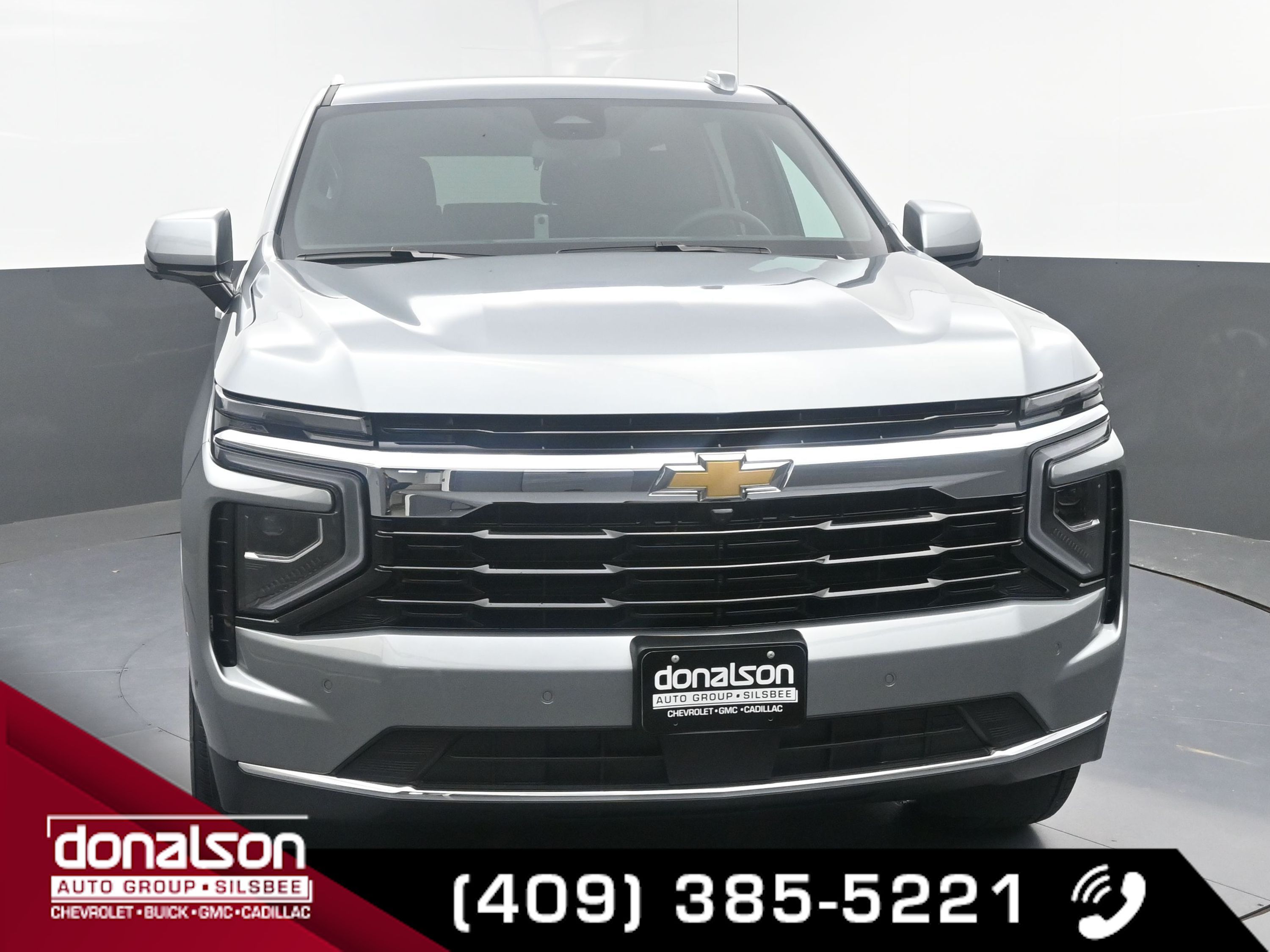 2025 Chevrolet Tahoe LS photo 2