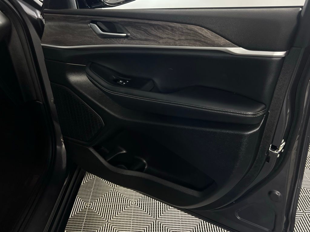 2024 Jeep Grand Cherokee Limited photo 26