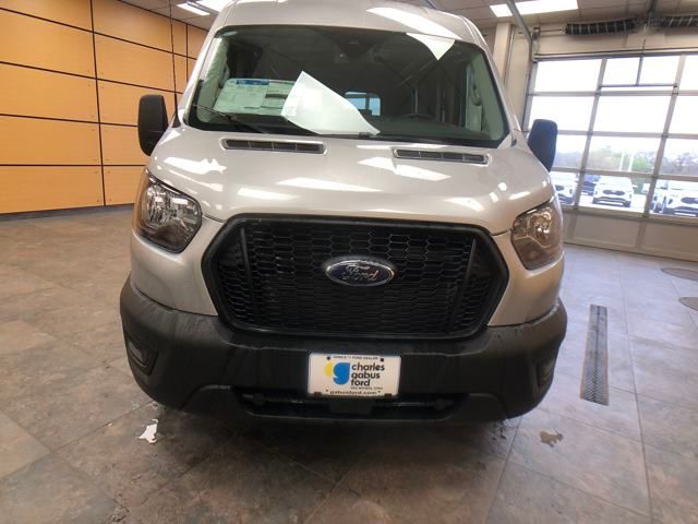 2025 Ford Transit Cargo Van photo 2