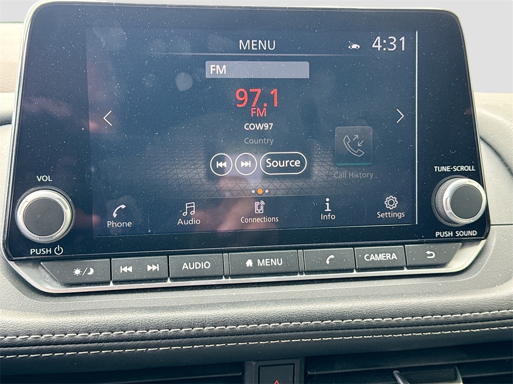 2023 Nissan Rogue SV photo 16
