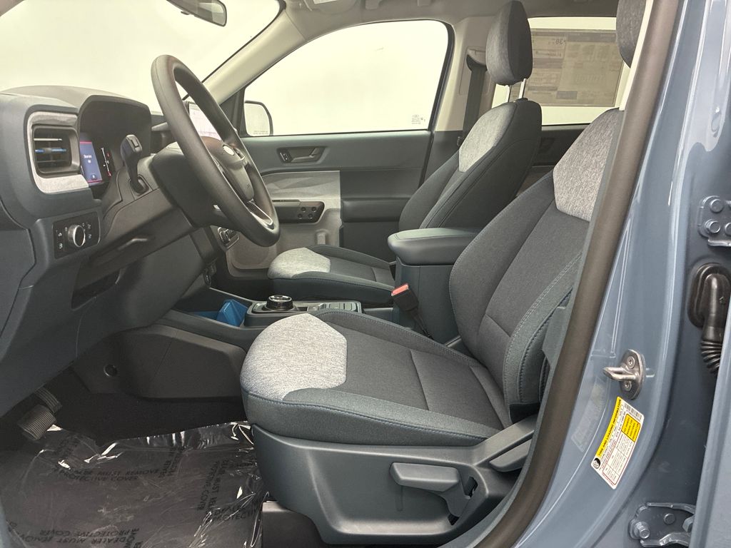 2025 Ford Maverick XLT photo 9