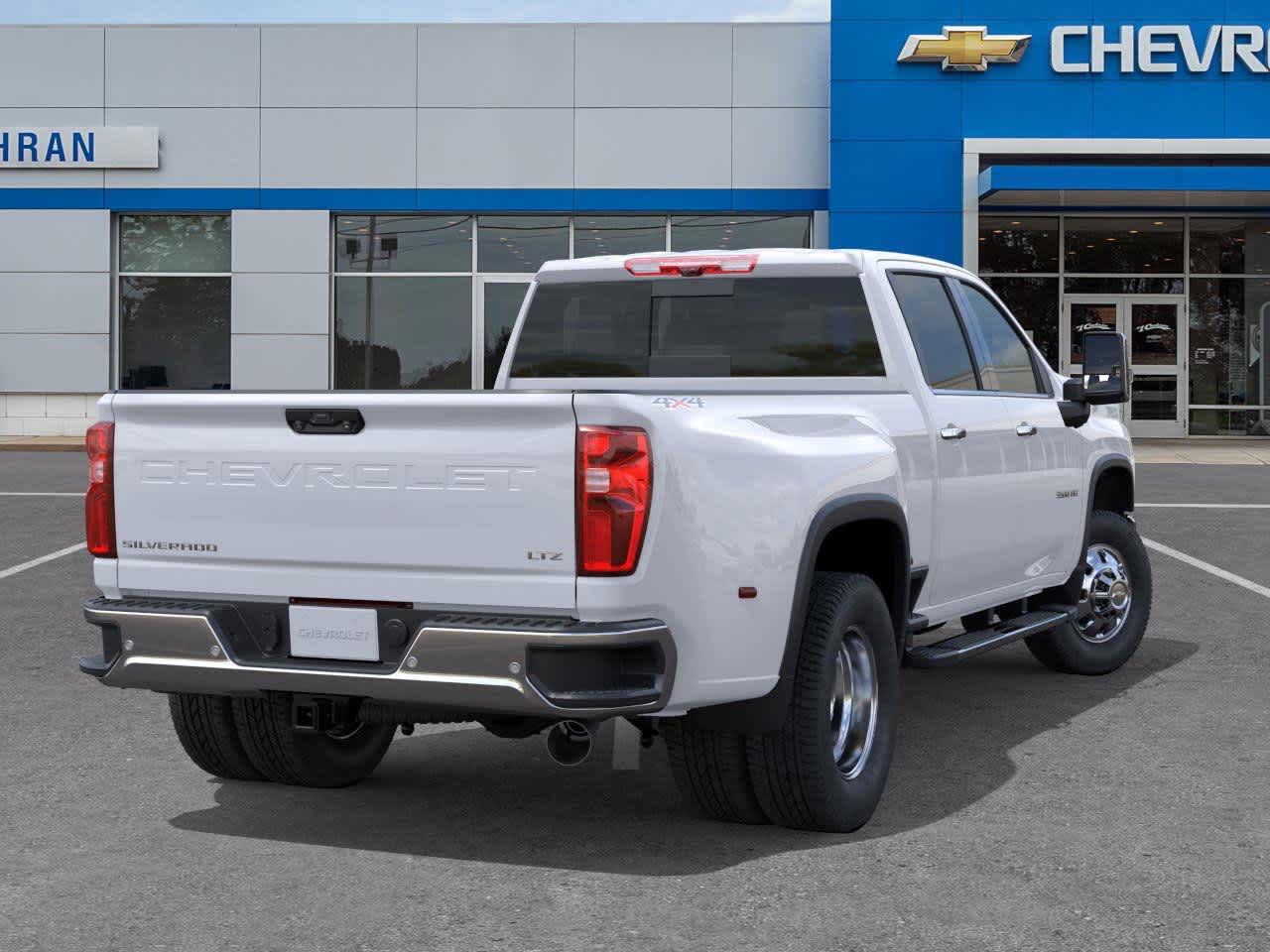 2026 Chevrolet Silverado 3500HD LTZ photo 4