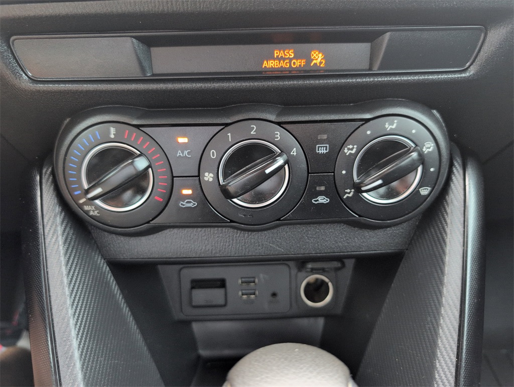 2017 Toyota Yaris iA Base photo 26