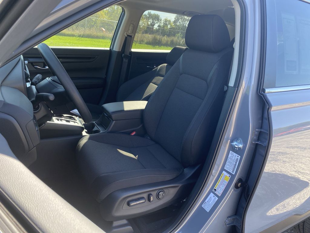 2026 Honda CR-V EX photo 4