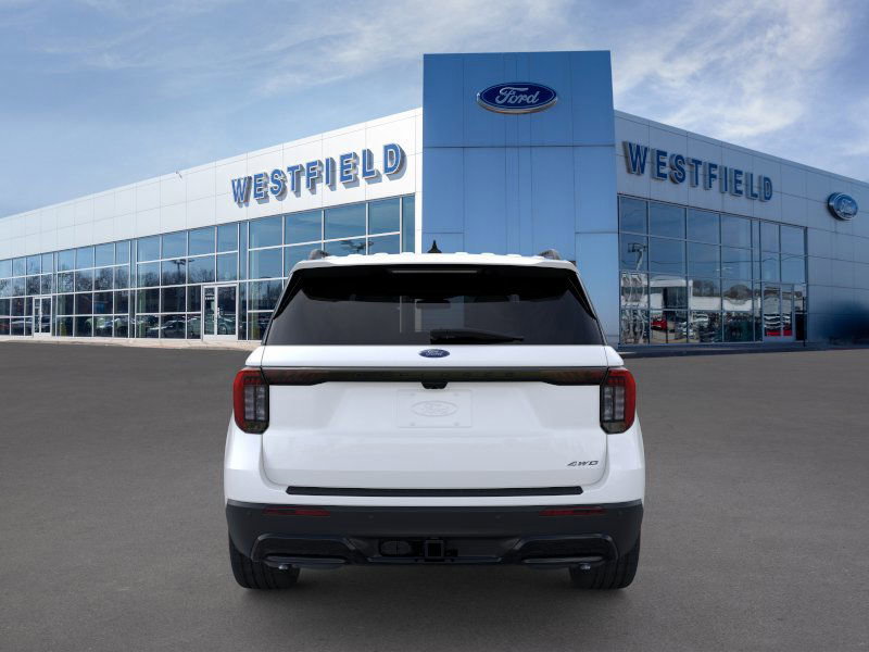 2025 Ford Explorer ST-Line photo 5