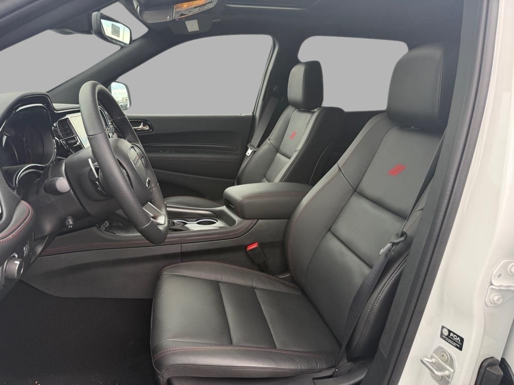 2025 Dodge Durango R/T Plus photo 18