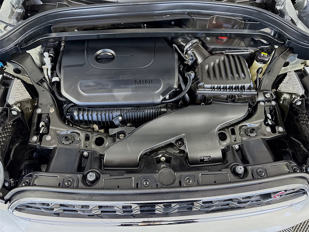 2022 Mini Cooper S ALL4 photo 32