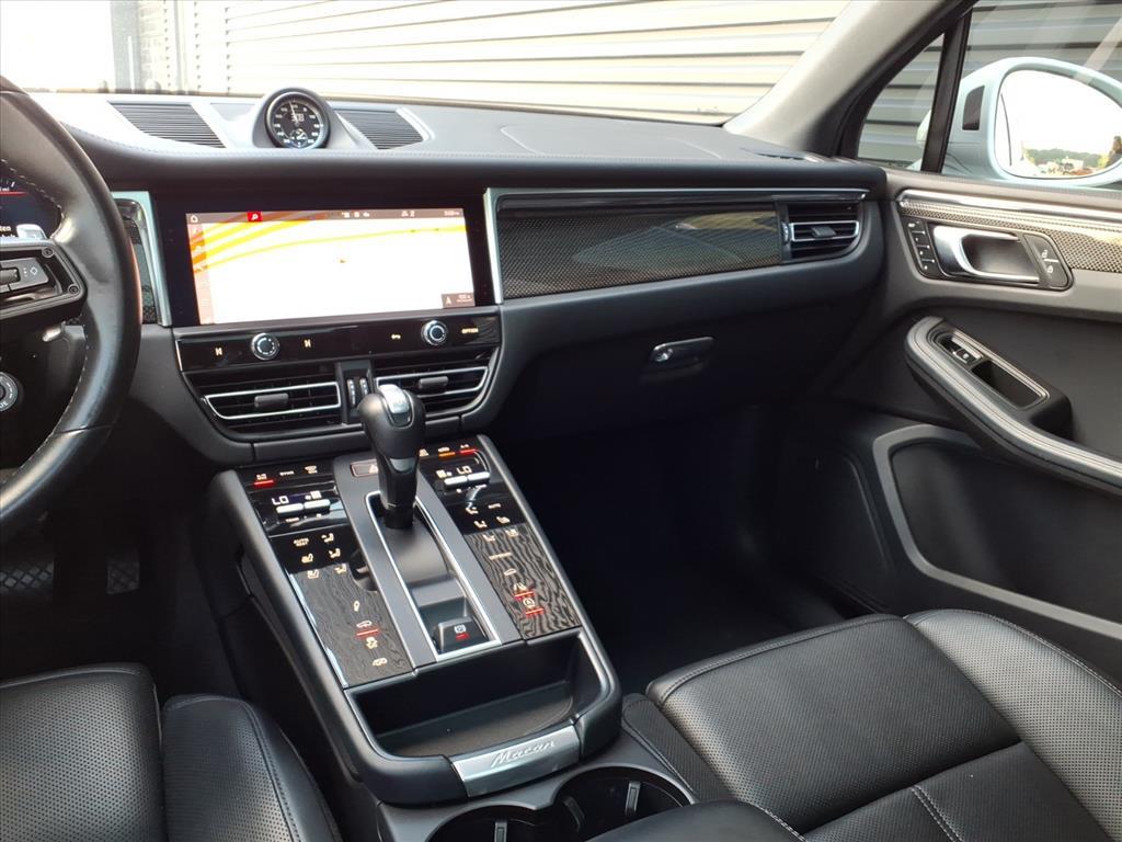 2023 Porsche Macan GTS photo 18
