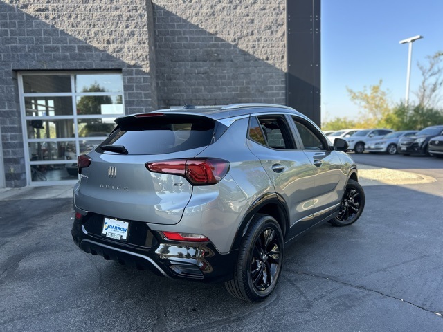 2024 Buick Encore GX Sport Touring photo 5
