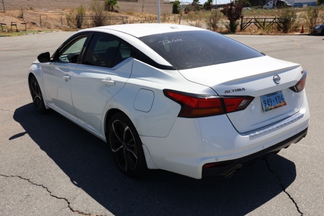 2023 Nissan Altima 2.5 SR photo 5
