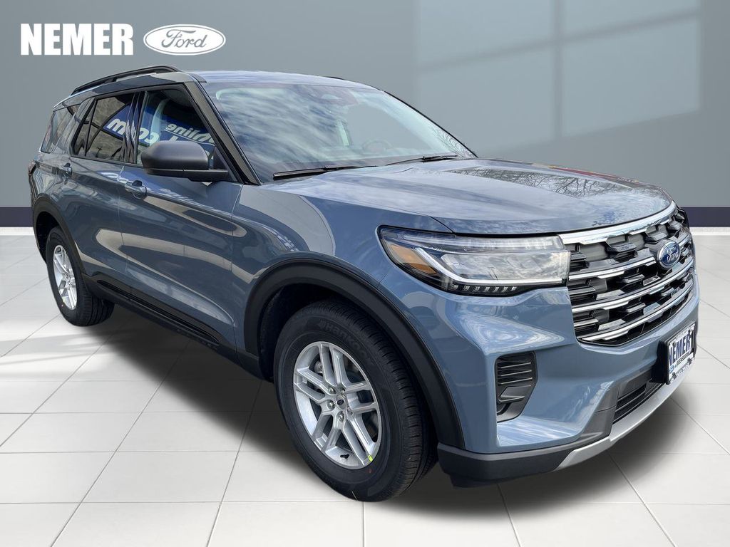 2026 Ford Explorer Active's photo