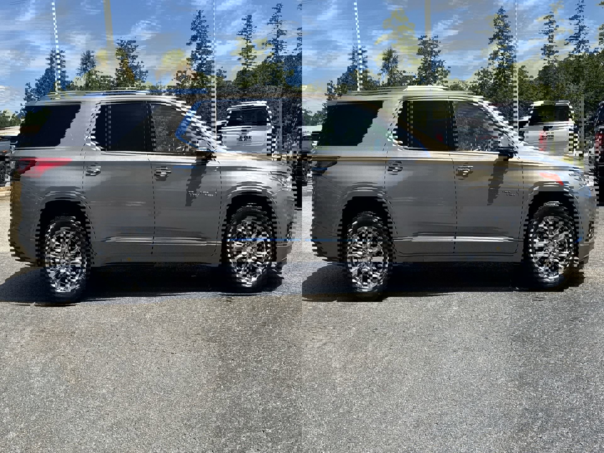 2018 Chevrolet Traverse Premier photo 8