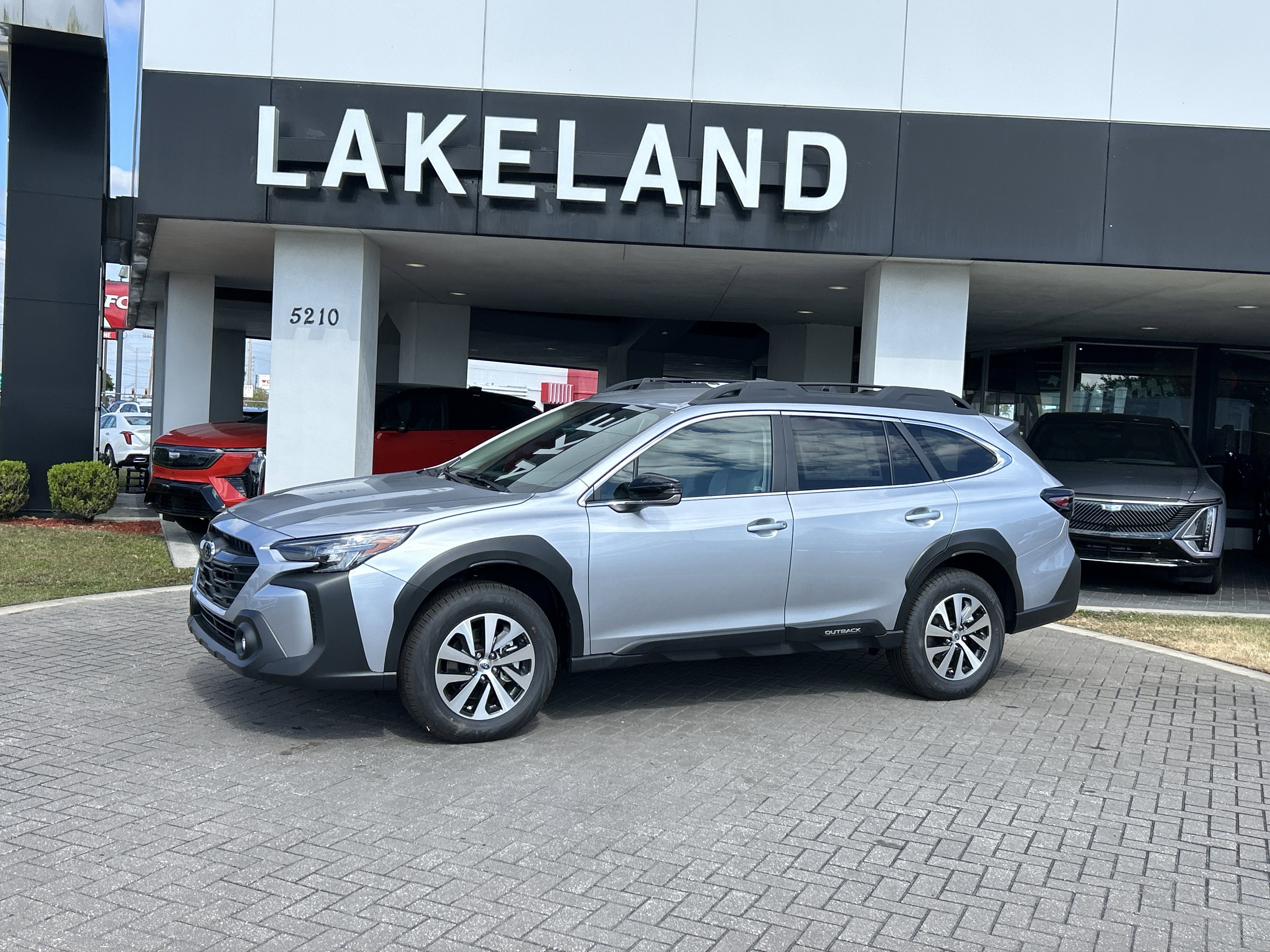 New 2025 Subaru OUTBACK Premium WAGON in Lakeland #S3335067