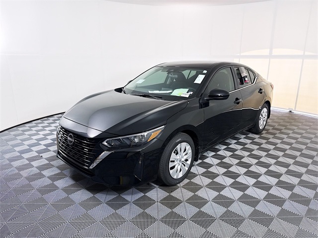 2025 Nissan Sentra S photo 3