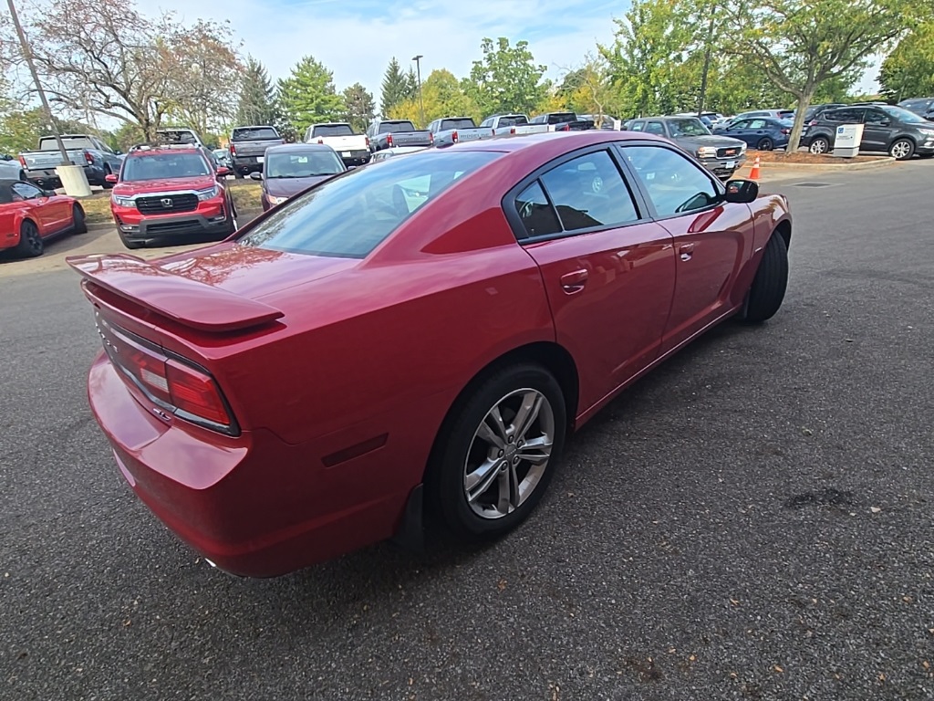 2013 Dodge Charger R/T photo 14