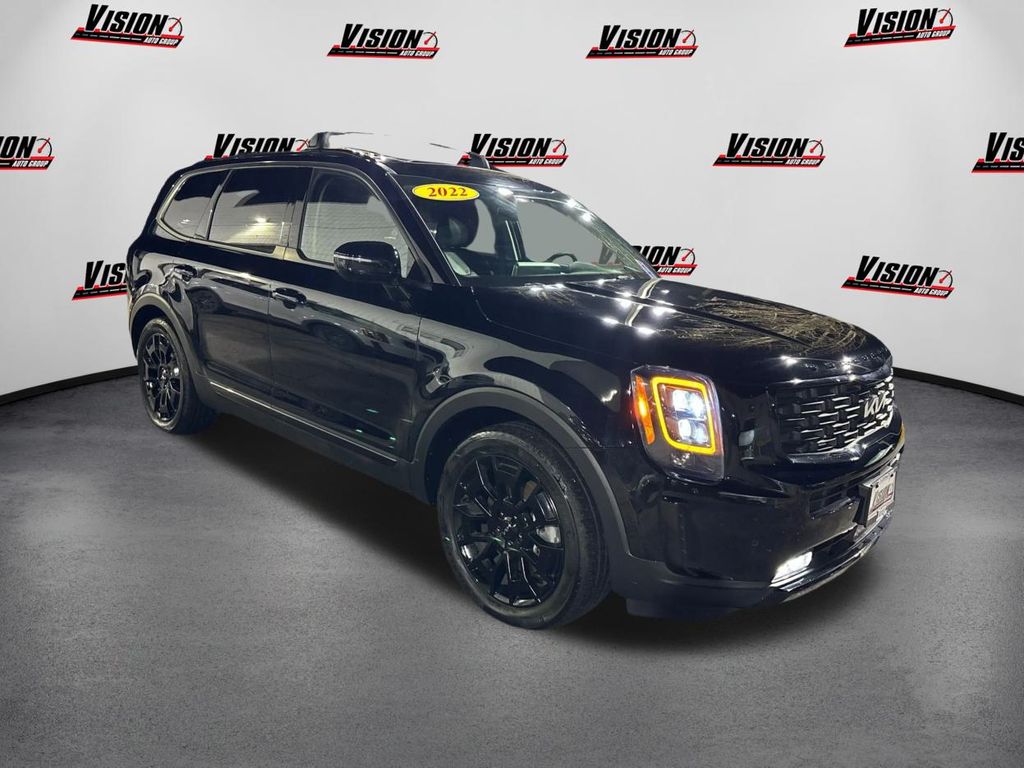 2022 Kia Telluride SX photo 3