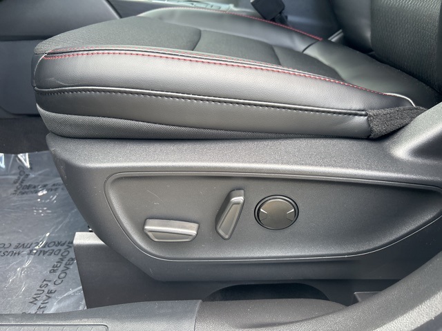 2025 Ford Escape ST-Line Select photo 12