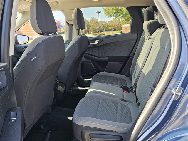 2020 Ford Escape SE photo 4