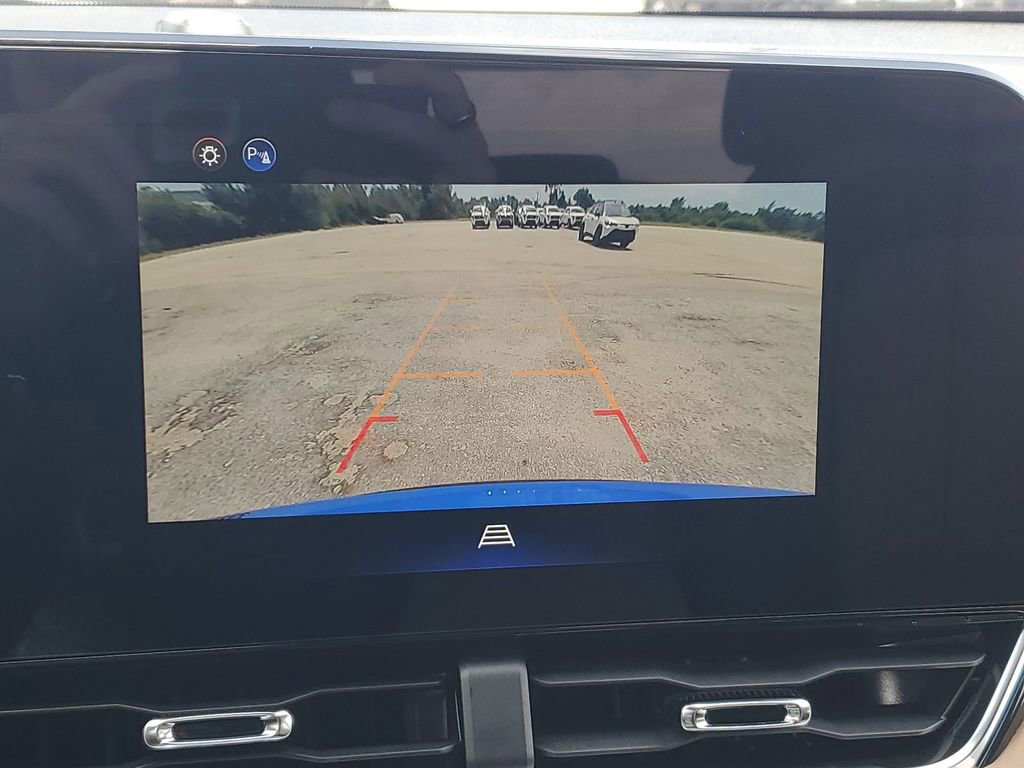 2026 Chevrolet Equinox ACTIV photo 28