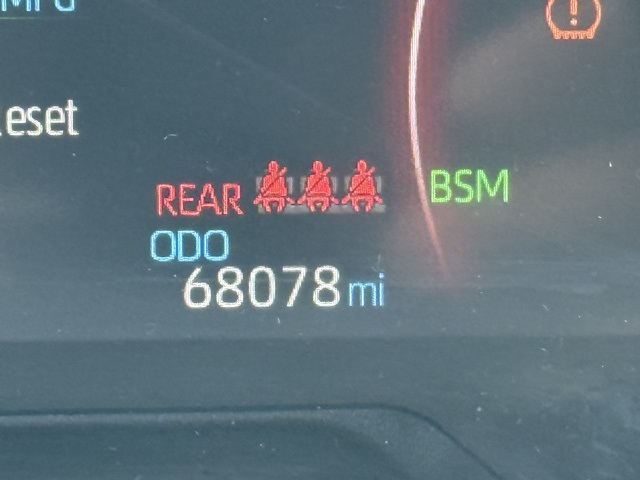 2024 Toyota RAV4 XLE photo 4