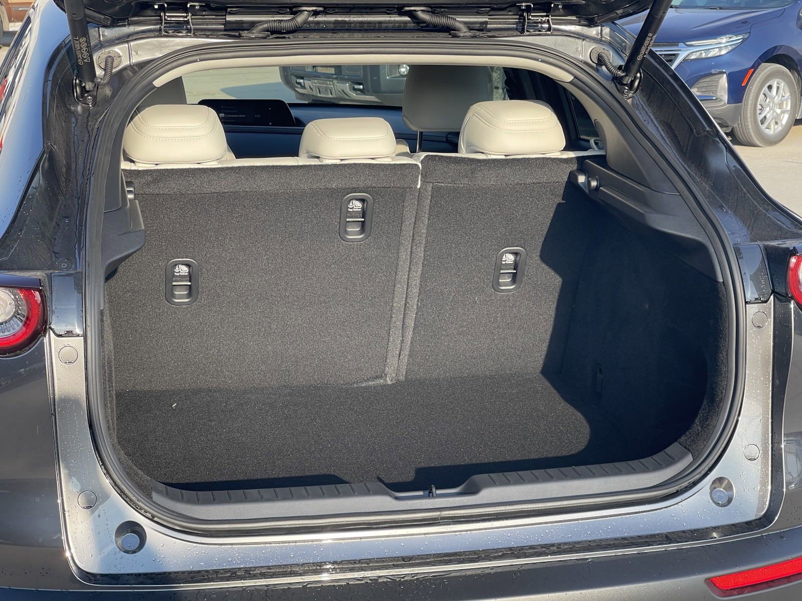 2025 Mazda CX-30 2.5 S Premium photo 13