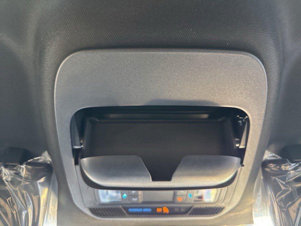 2025 Ford F-150 XLT photo 21