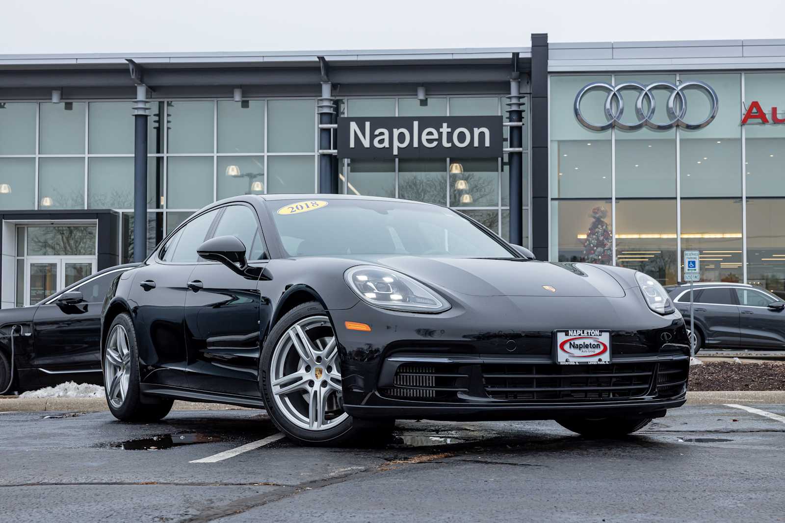 2018 Porsche Panamera 4S's photo