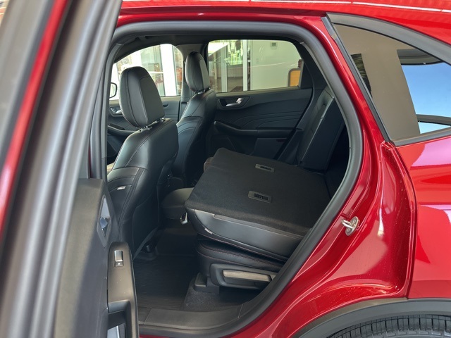 2025 Ford Escape ST-Line photo 34