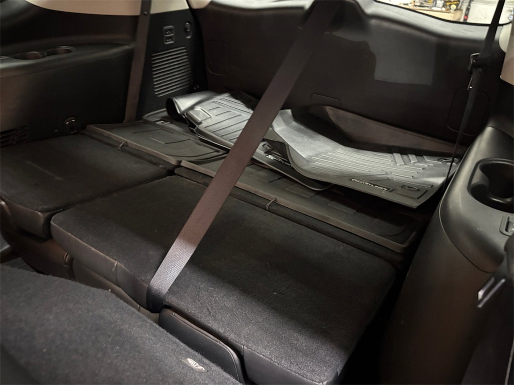 2016 Infiniti QX80 Base photo 11