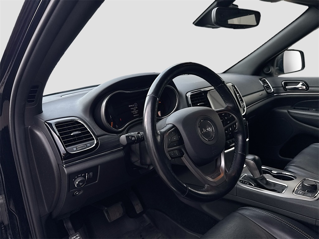 2021 Jeep Grand Cherokee Anniversary Edition photo 9