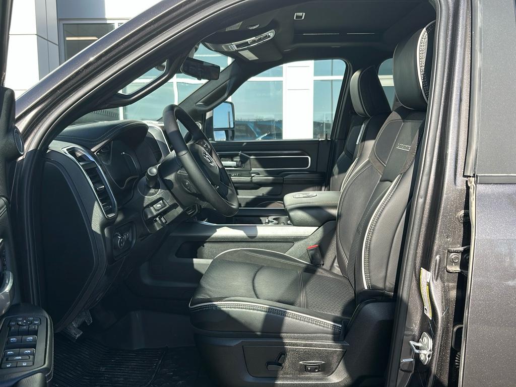 2025 Ram 2500 Laramie photo 11