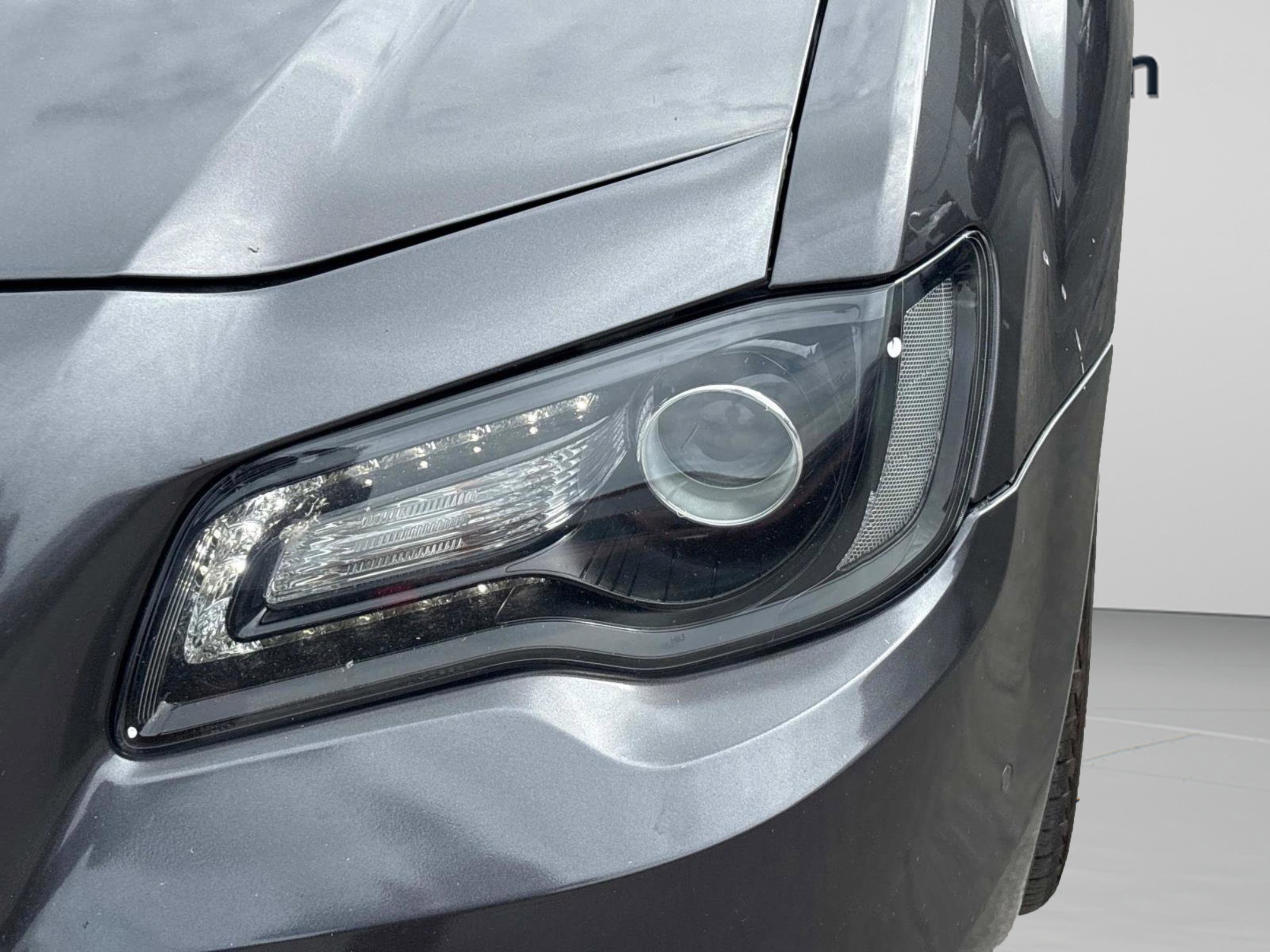 2022 Chrysler 300 S photo 32