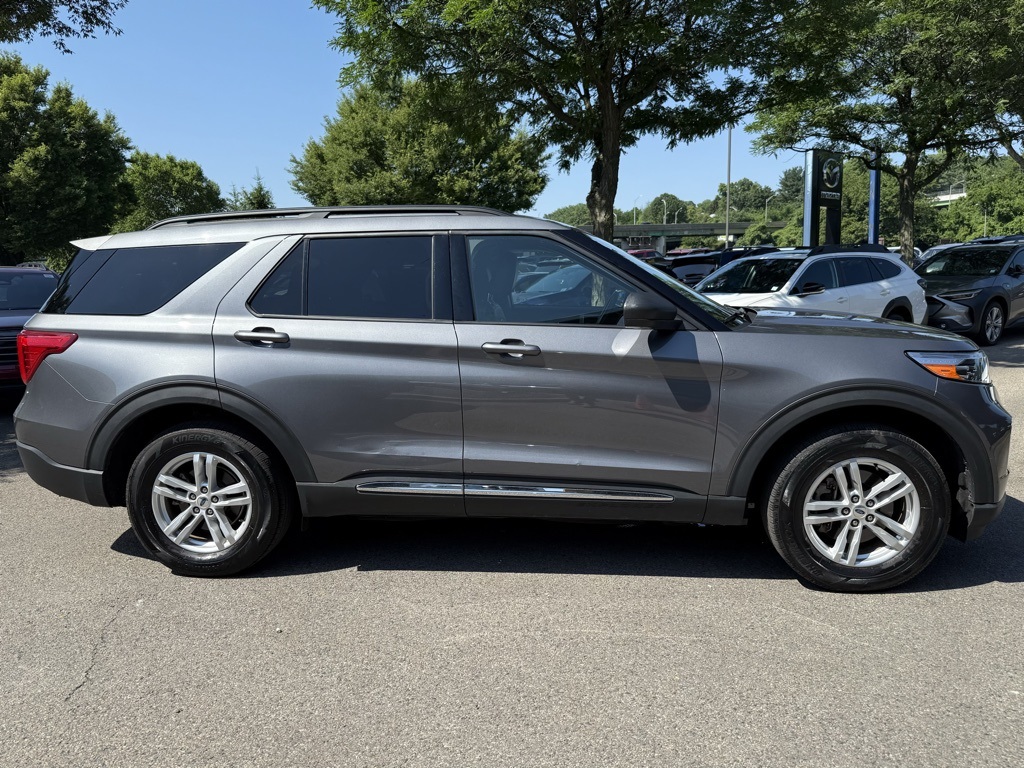 2022 Ford Explorer XLT photo 4