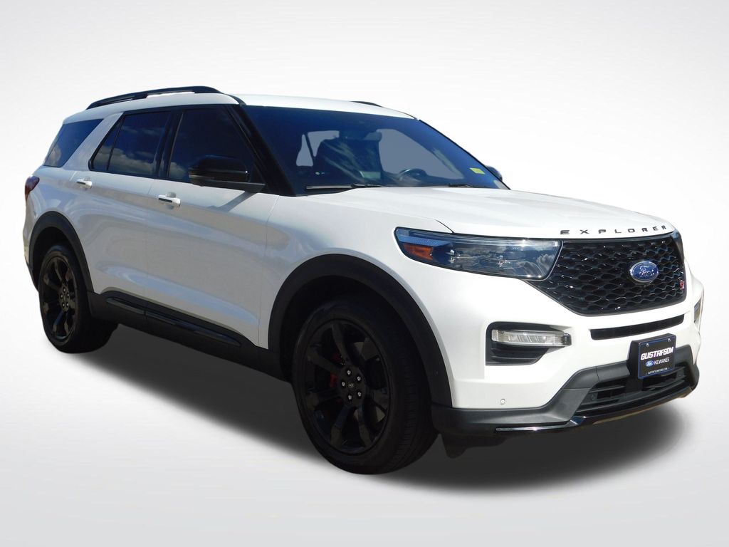 2021 Ford Explorer ST photo 6