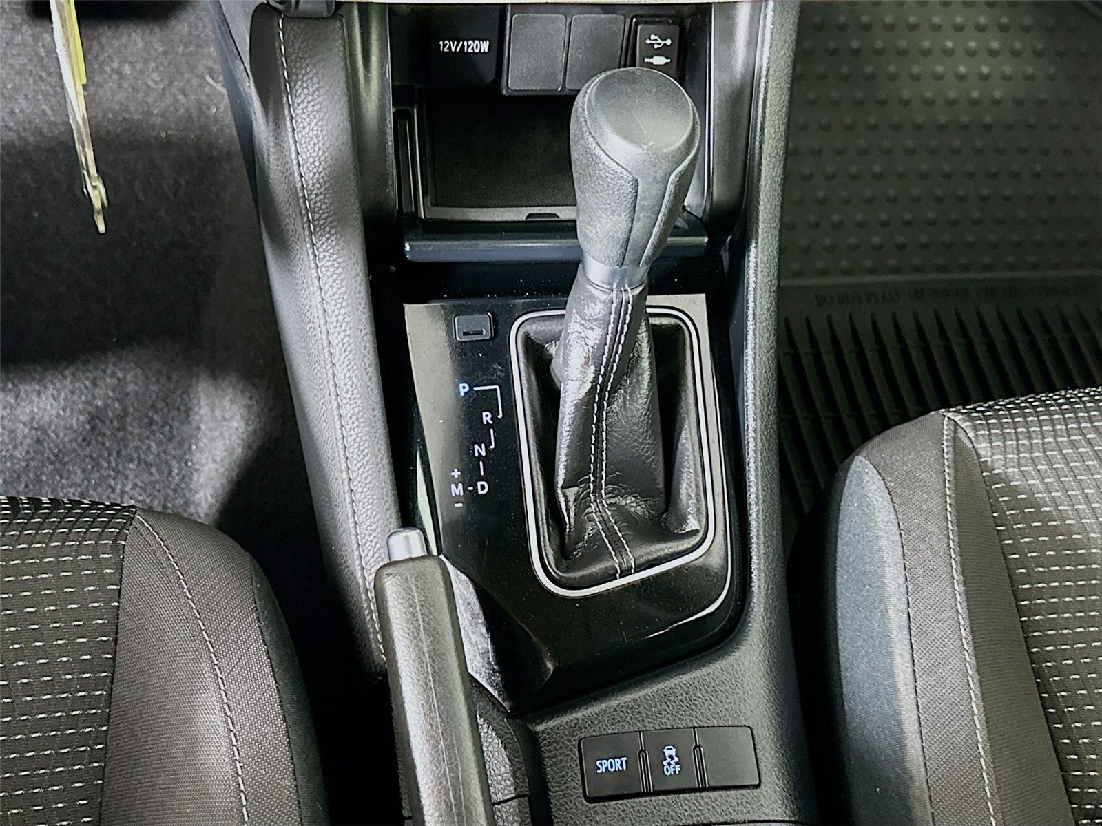 2017 Toyota Corolla iM Base photo 16