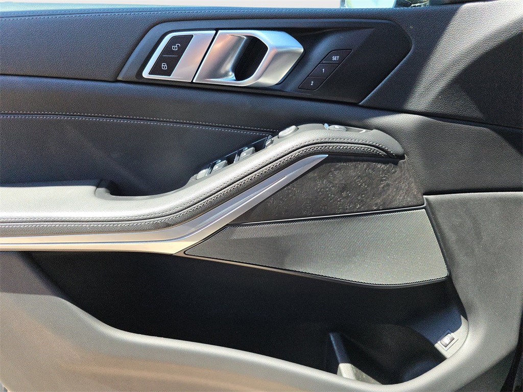 2022 Bmw X5 xDrive45e photo 19