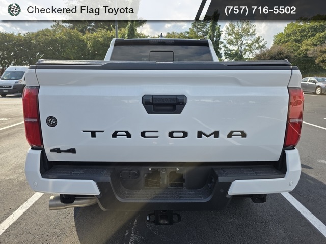 2024 Toyota Tacoma SR5 photo 5
