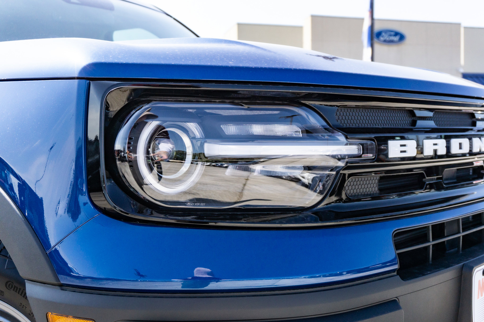 2024 Ford Bronco Sport Outer Banks photo 3