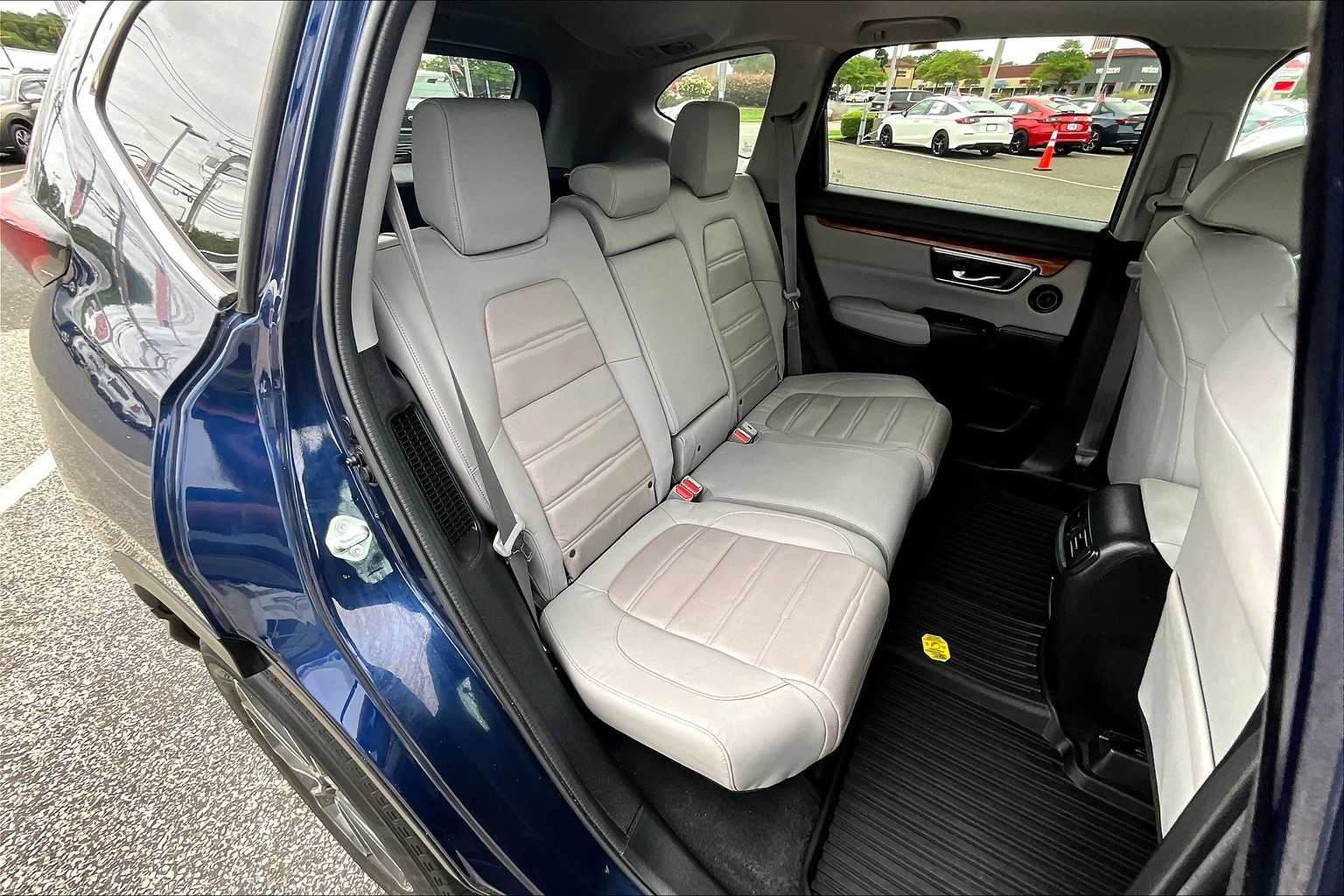 2022 Honda CR-V Hybrid EX-L photo 18