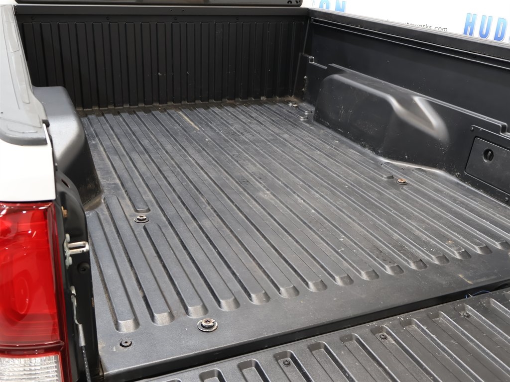 2018 Toyota Tacoma SR5 Access Cab V6 4x4 photo 26