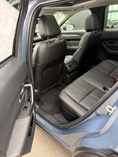 2025 Mazda CX-50 Premium Plus photo 7
