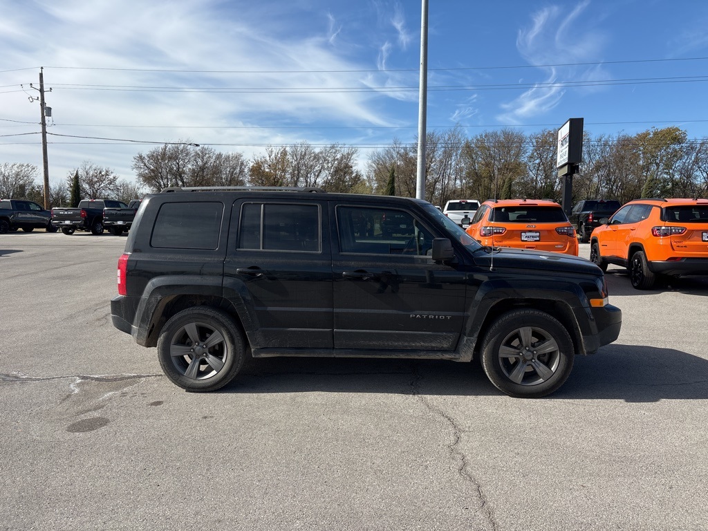 Used 2016 Jeep Patriot Sport SE with VIN 1C4NJRBB8GD776434 for sale in Pryor, OK