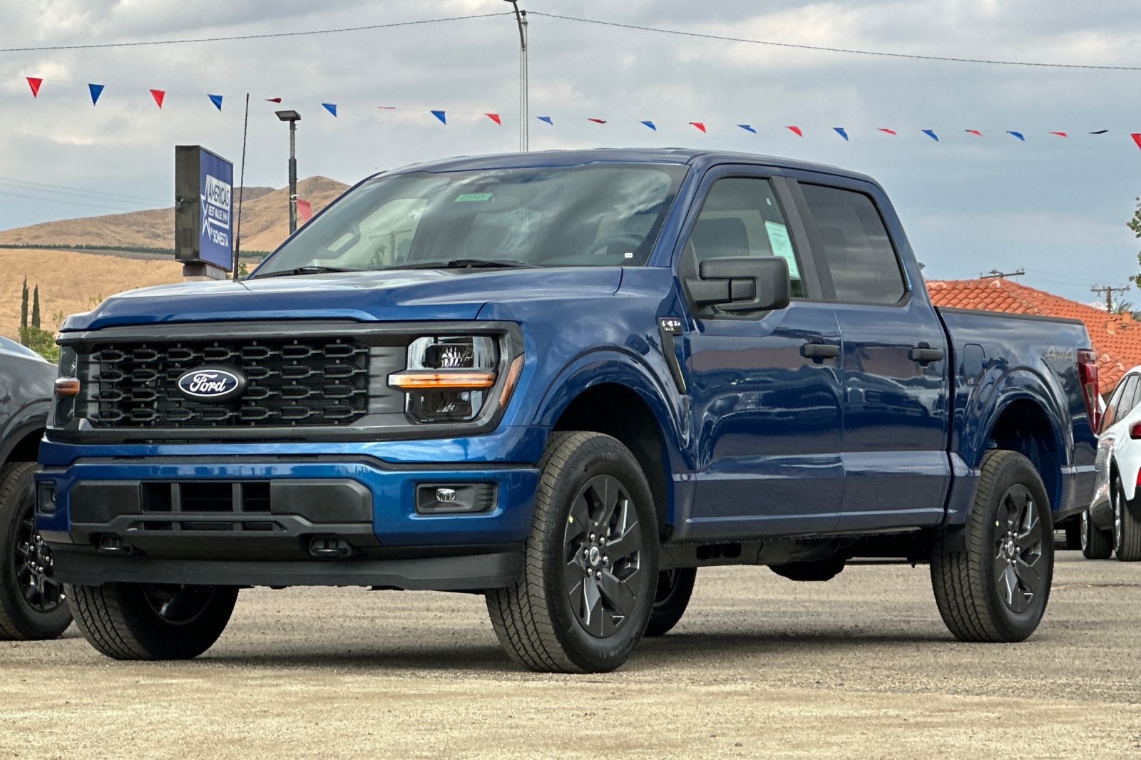 2025 Ford F-150 STX photo 8