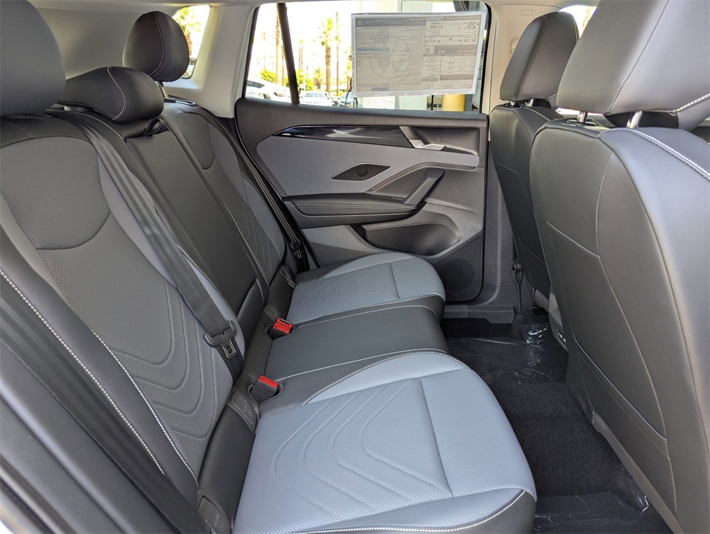 2025 Volkswagen Tiguan S photo 18