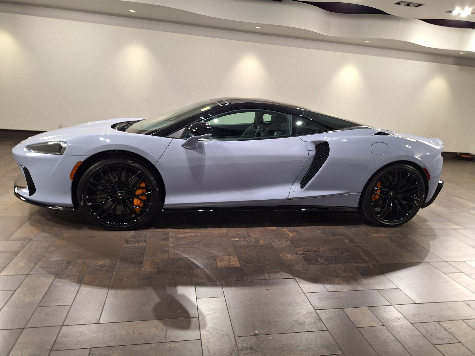 2025 Mclaren GTS photo 3