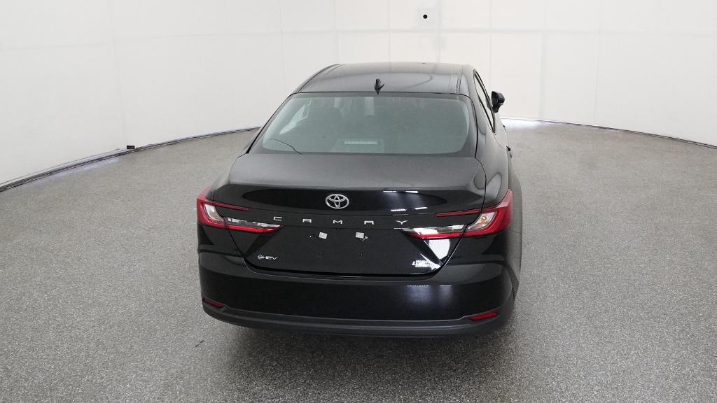 2026 Toyota Camry LE photo 18