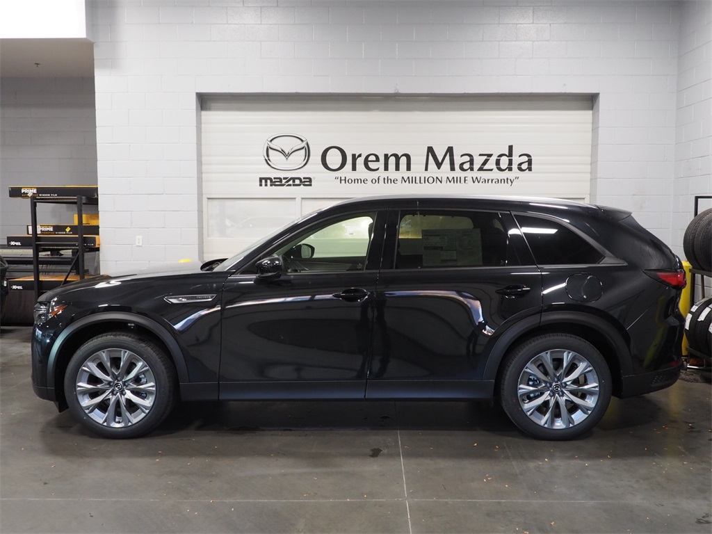 2026 Mazda CX-90 3.3 Turbo Preferred photo 9