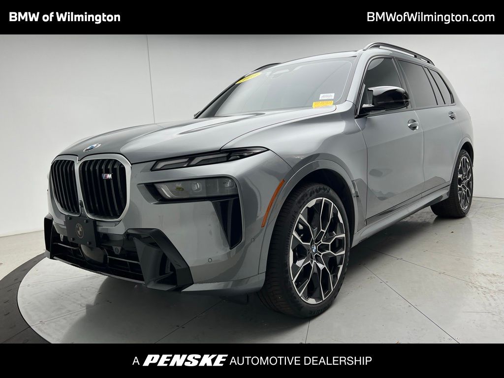 2023 BMW X7 M60i's photo