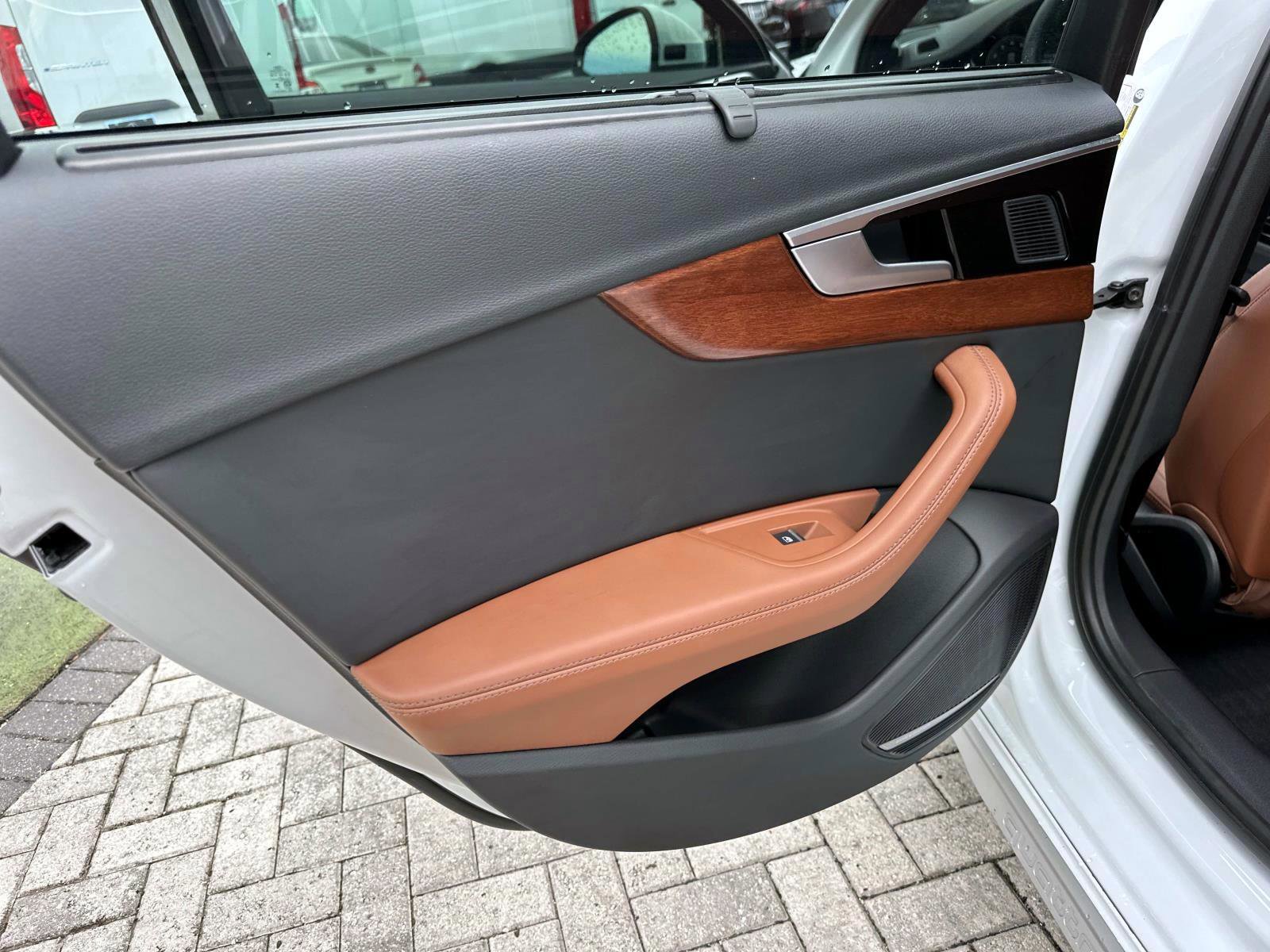 2024 Audi A4 Allroad 45 Premium Plus photo 11